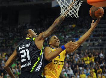 הנדריקס בפיינל פור 2011 (GETTY)