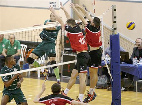 כפ"ס התקרבה פעמיים, אך הפסידה (אלן שיבר)