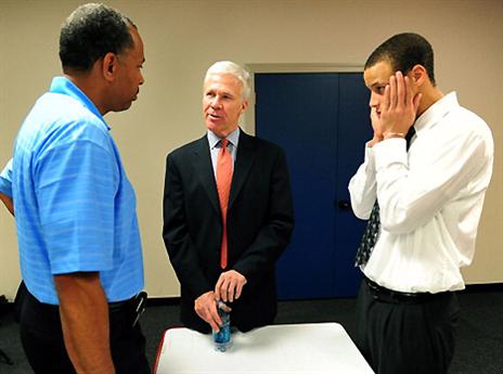 גם האבא לא האמין שבנו יגיע לשם (getty)