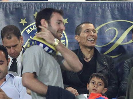 טביב בבלומפילד. בסיום הוא כבר לא חייך (אלן שיבר)