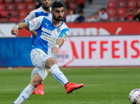 מונס דאבור בדרך לעוד שער (gettyimages)