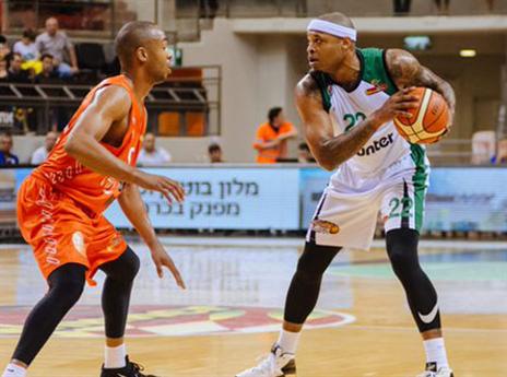 גרייבס לא השאיר סיכוי ליאנגר (האתר הרשמי של חיפה)