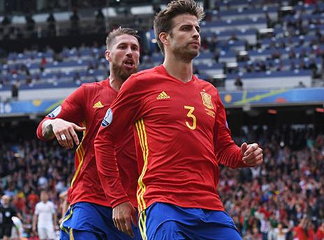 פיקה הציל את ספרד (GETTY)