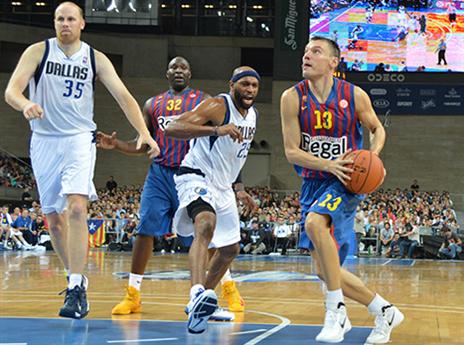 שאראס מכיר את ברצלונה מקרוב (GETTY)