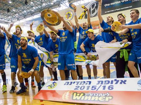 המסע מתחיל מול בראגה (צילום: איגוד הכודריד)