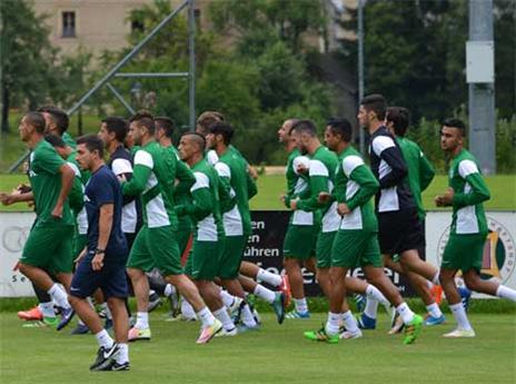 עוד ניסוי כלים. שחקני חיפה (האתר הרשמי)