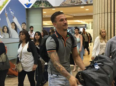 סימיץ'. מגיע עם הרבה ציפייה