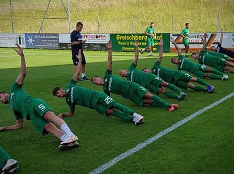הירוקים בחימום (מכבי חיפה האתר הרשמי)