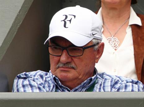 רובי פדרר, האבא של רוג'ר, לא מרוצה ביציע(getty)