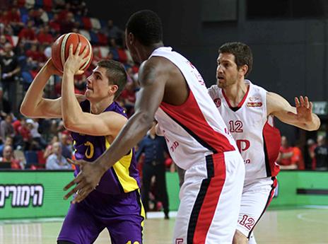 אריאל. עובר לאשדוד (אלן שיבר)