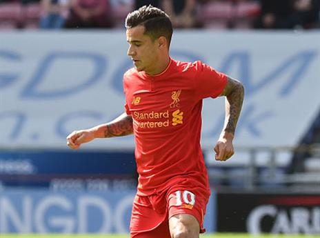 קוטיניו הצטרף לחבריו בליברפול (GETTYIMAGES)