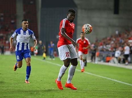 הפסד ראשון בטרנר (לירון מולדובן)