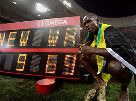 שיא עולם ראשון, 9.69 שניות ב-100 מטרים (gettyimages)