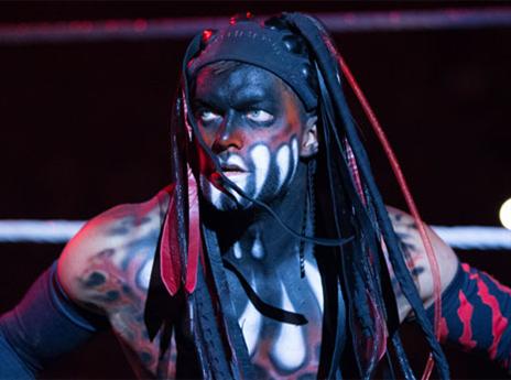 יהפוך לאלוף האוניברסלי הראשון? באלור (WWE.COM)