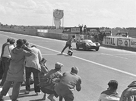 פלאשבק ל-1956