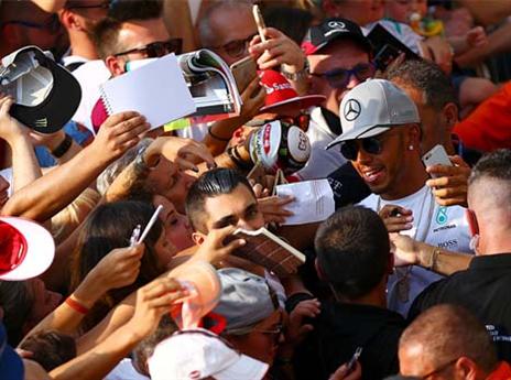 האוהדים שמעניקים אווירה נהדרת (getty)