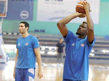 אדריאן. הגיע רעב (אלן שיבר)