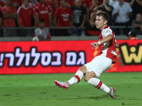 קלאודיו בומבה. יישאר בקבוצה