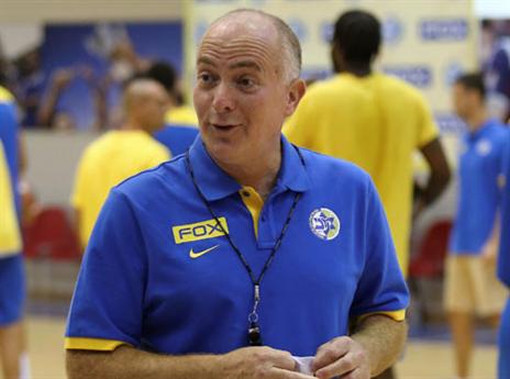 אדלשטיין. מרוצה מהסגל? (עודד קרני)