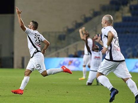 פ"ת נצמדה לב"ש ולמכבי ת"א (אלן שיבר)