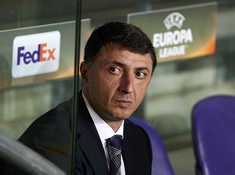 אסור היה לשחק בקו אחד בהגנה. ארבלדזה (צילום: אלן שיבר)