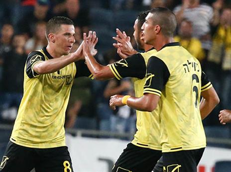 בית"ר קבוצה כובשת (דני מרון)