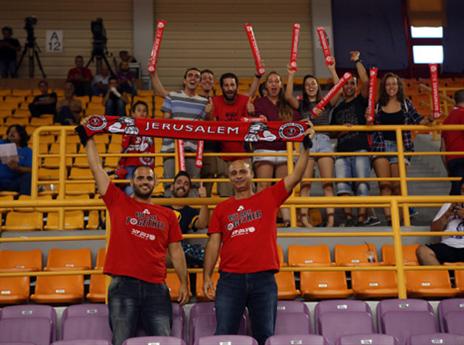 האוהדים שהגיעו עד יוון (אודי ציטיאט)