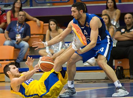 שותף לקאמבק. פניני (עודד קרני)