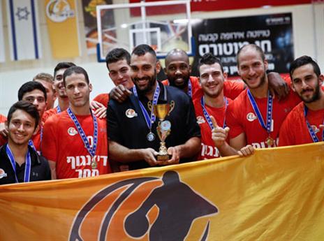 גם זה תואר. שחקני נס ציונה (מגד גוזני, איגוד הכדורסל)