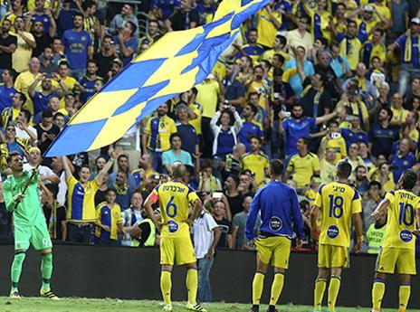 החגיגות בסיום הדרבי (אלן שיבר)