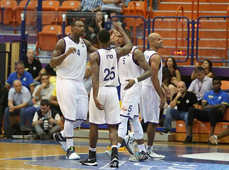 שחקני נהריה. השיגו ניצחון בכורה בליגה