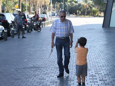 יום לא שגרתי בצהוב (נמרוד גליקמן)