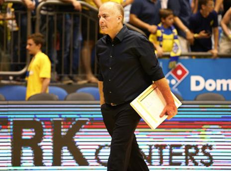 קיווה שדברים ייראו אחרת. אדלשטיין (אלן שיבר)