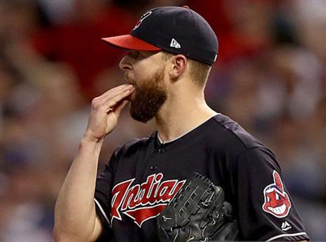 קלובר וקליבלנד לא מאמינים שזה קורה להם (getty)