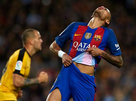 לבארסה קשה בלי מסי (gettyimages)