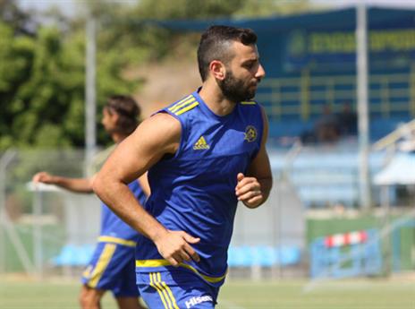 תורגל בהרכב, ואז פתאום הוצא מהסגל (אלן שיבר)