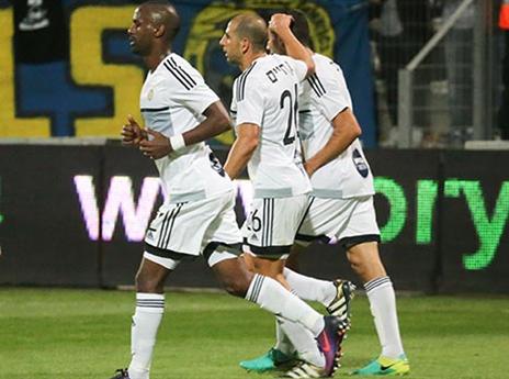 במחזור הבא בני יהודה מחכה (אנצ'ו ג'וש ג'יני)