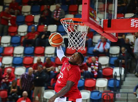 רובינסון. כבר לא מסיח את הדעת מכדורסל (לירון מולדובן)