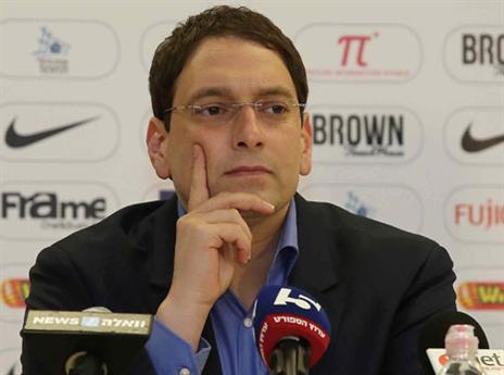 הוביל את המועדון לתהום (צילום: אלן שיבר)