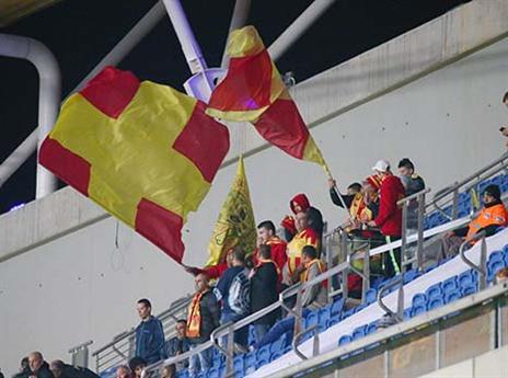 אוהדי אשדוד ראו את קבוצתם בהופעה רעה (צילום: דני מרון)