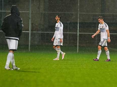 משחק חסר אונים בק"ש (אנצ'ו גוש)