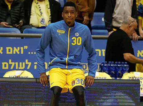 יישאר בארץ. מילר (אלן שיבר)