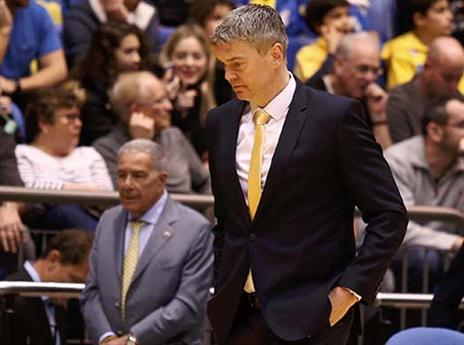 חייב לאזן את הסגל. בגאצקיס (אלן שיבר)