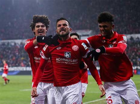 אמר את המילה האחרונה. לאצה (Getty)