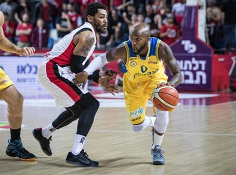 יכולות כדרור נהדרות. דילארד (מנהלת הליגה)