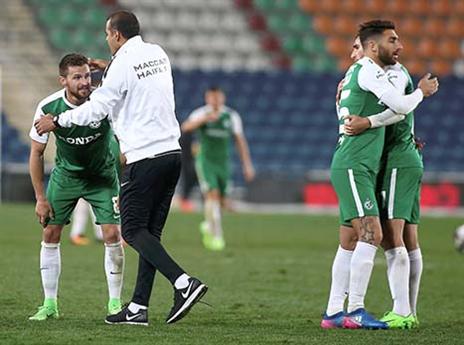 רעננה כבר ממתינה להם בשבת (צילום: אלן שיבר)