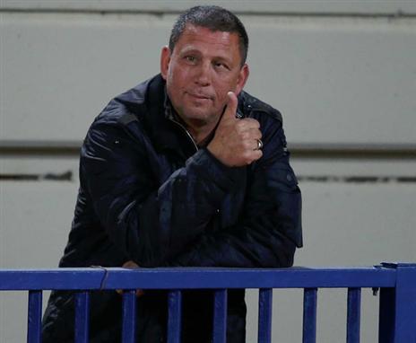 קלינגר. ימשיך כמאמן הראשי