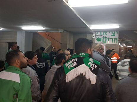 הקהל מתהפך על כולם