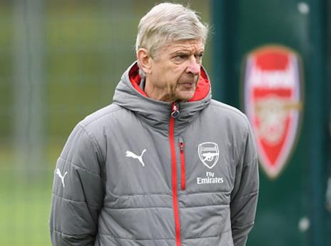 ממשיך לתכנן את העונה הבאה. ונגר (getty)