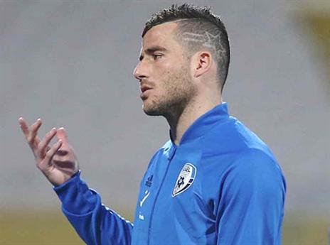 חמד בפגרת הנבחרת. "היו ימים לא קלים" (אלן שיבר)